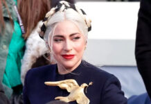 E DETAYENAN TRAS DI LADY GAGA SU LOOK