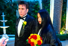 NICOLAS CAGE A CASA DEN SECRETO CU SU PAREHA 30 AÑA MAS JONG CU NE