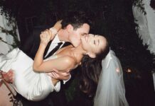 E CANTANTE ARIANA GRANDE A CASA