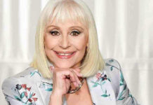 E ICONICO RAFFAELLA CARRÀ A FAYECE