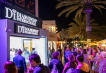 DIAMONDS INTERNATIONAL A CELEBRA APERTURA DI SU DI 3 TIENDA NA ARUBA