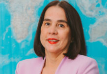 MARLENE HARMS: “MI TA RECOMENDA PA ‘BOOK’ VIA UN TRAVEL AGENT”